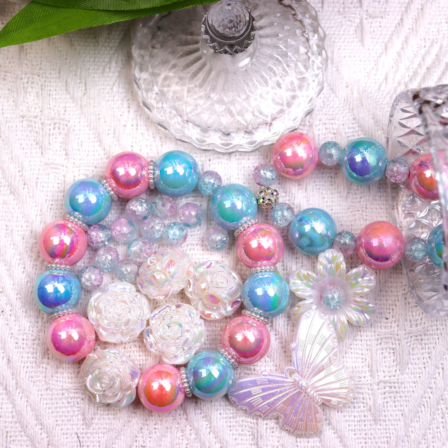 【R】~Running Princess~ High Quality Acrylic Bead(16') & Charms ~逃げるお姫様~高品質アクリルビーズ(16mm)とアクセサリー