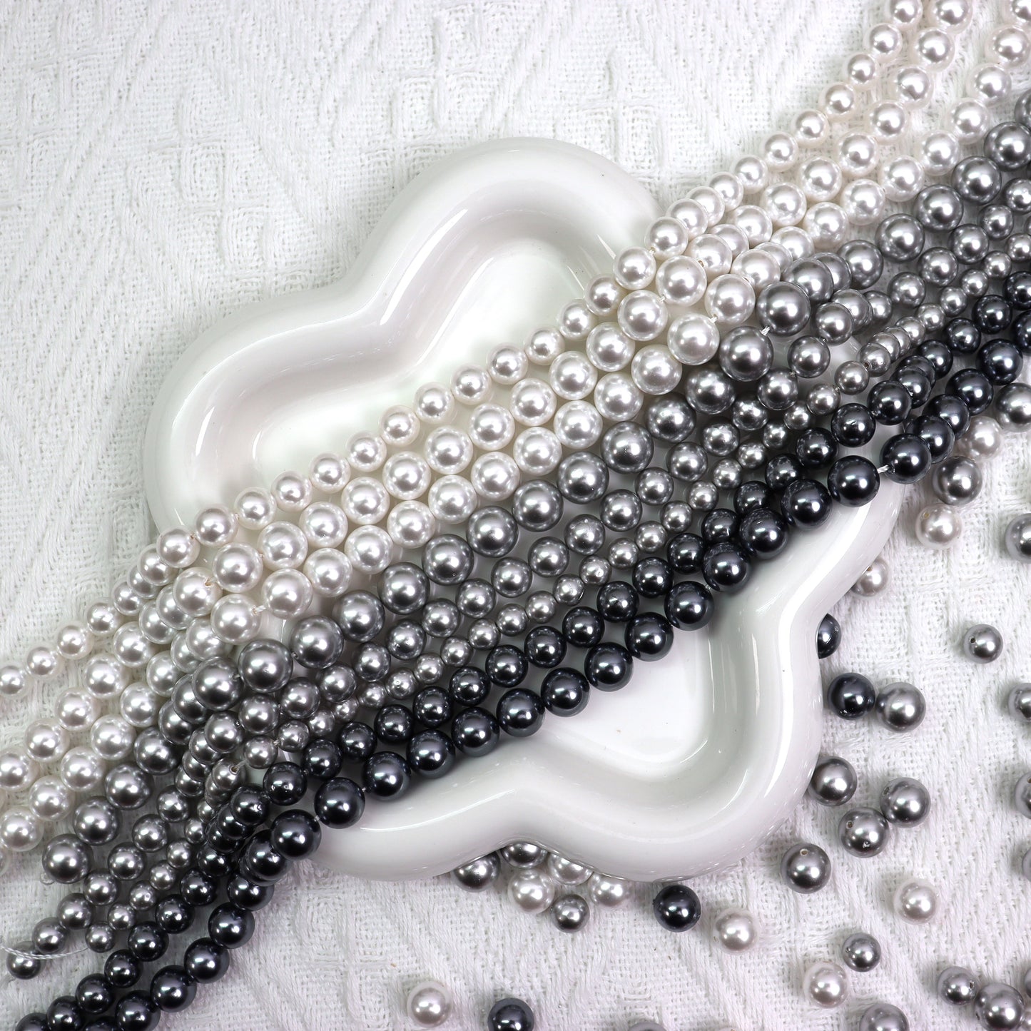 【P1】~Elegance of Pearl~ High Quality Shell Pearl(10'+8'+6') & Metal