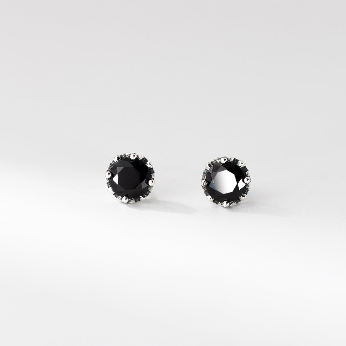 S925 Sterling Silver Earrings Black Zircon